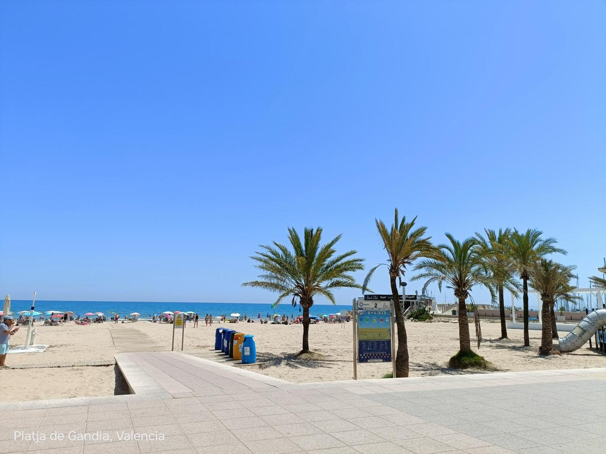 Daoiz, Vivienda Vacacional Para Familias Y Mayores De 25 Anos En El Grao De Gandia 3Ro Sin Ascensor Playa de Gandia Εξωτερικό φωτογραφία